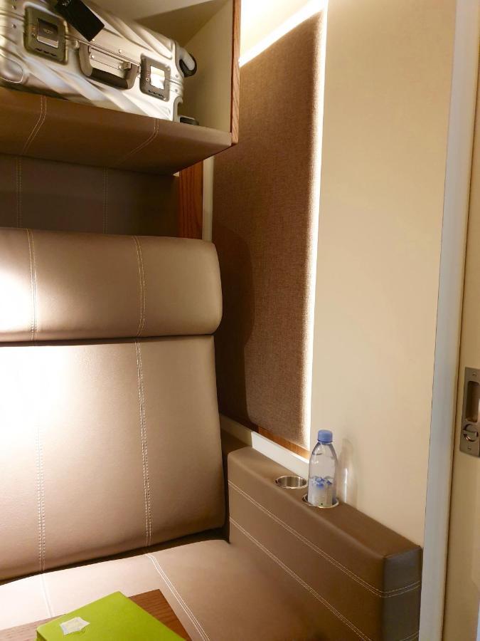 Sleep 'N Fly Sleep Lounge, North Node - Transit Only Hotel Doha Kültér fotó